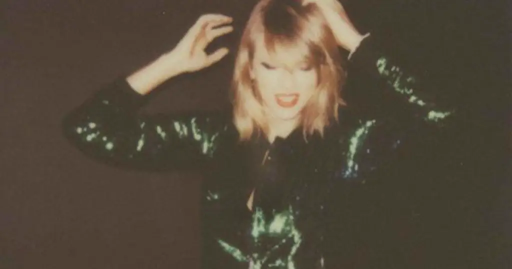 Taylor Swift third single 1989 style
