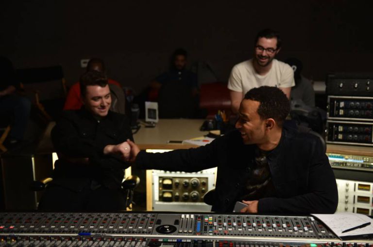 sam smith john legend lay with me red nose day 2015
