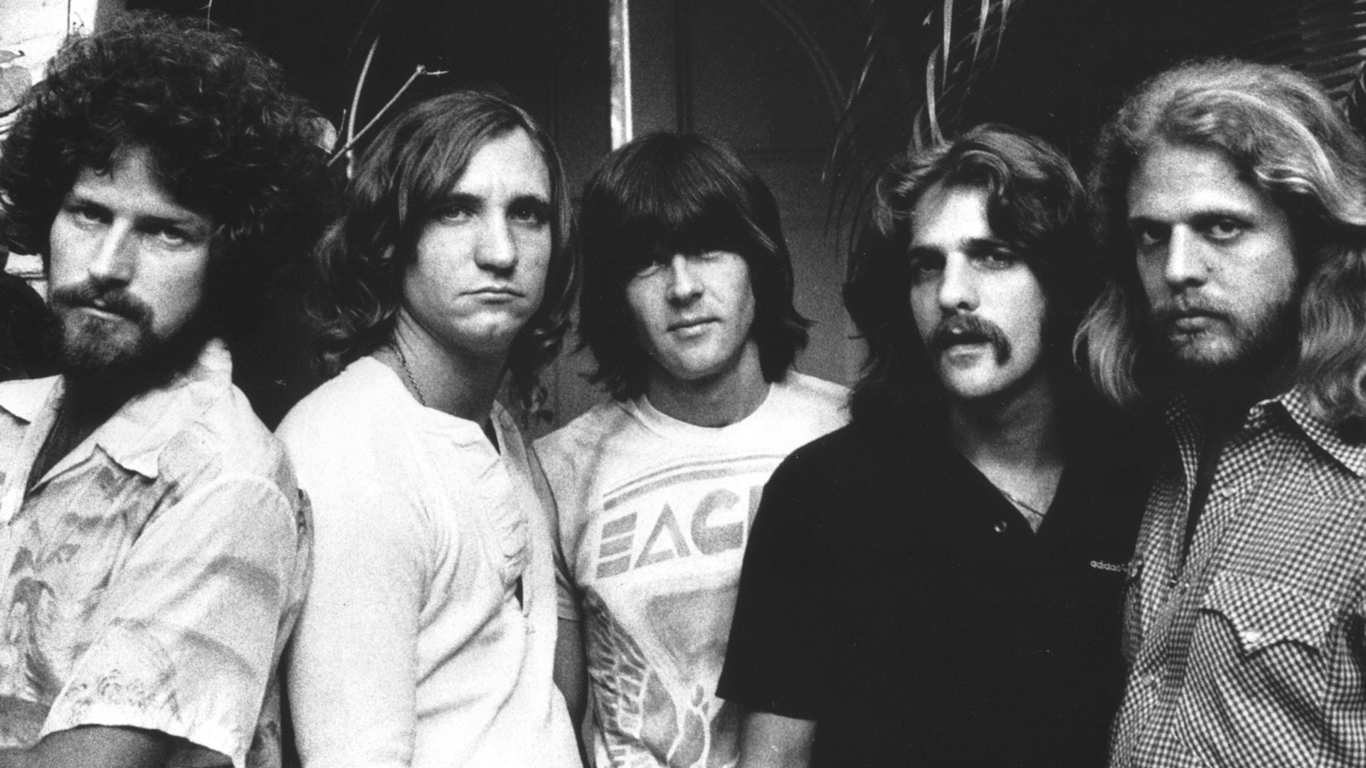 The Eagles Hotel california lyrics review song meaning