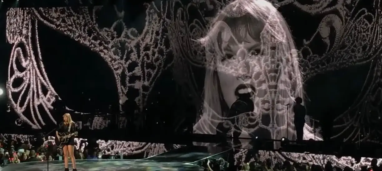 taylor swift live i don't wanna live forever acoustic houston