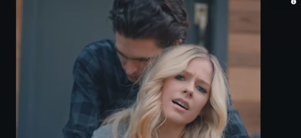 avril lavigne tell me it's over music video