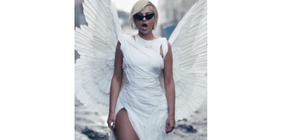 bebe rexha last hurrah vertical video