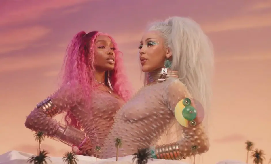doja cat kiss me more