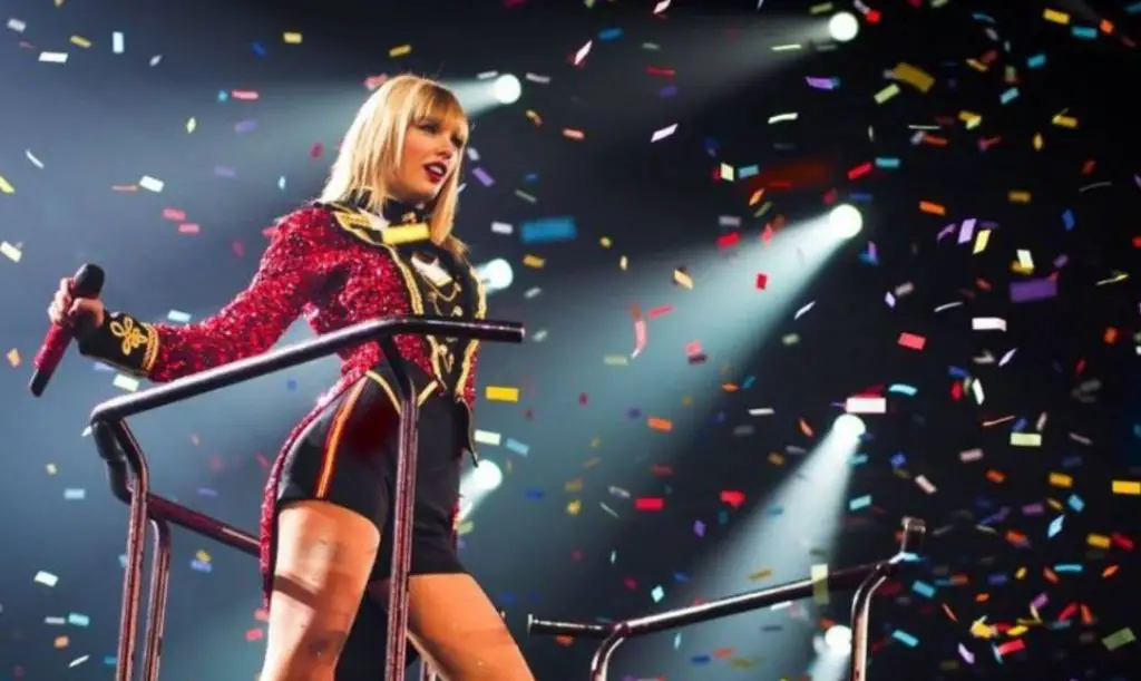taylor swift we are never ever getting back together
