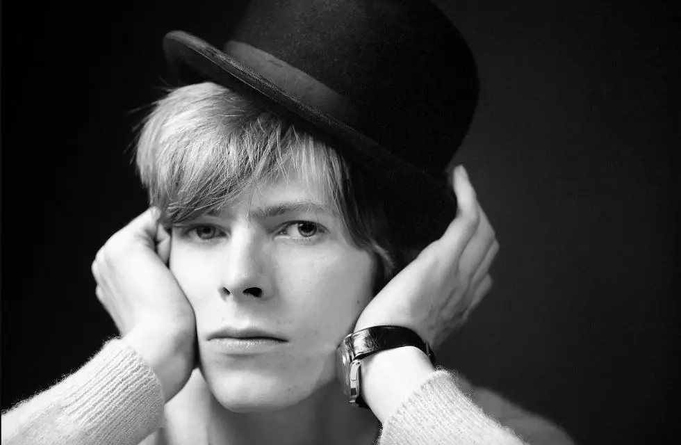 david bowie changes lyrics meaning